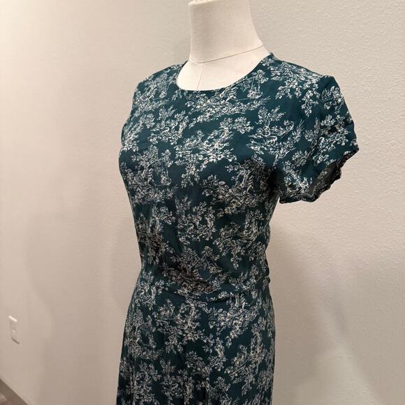 Urban Outfitters Lindsey Floral Open Back Toile Green Midi Dress Medium Coquette - Picture 6 of 9